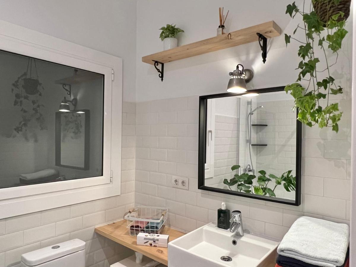 Charming Appartement In The Heart Of Barcelona Eksteriør bilde